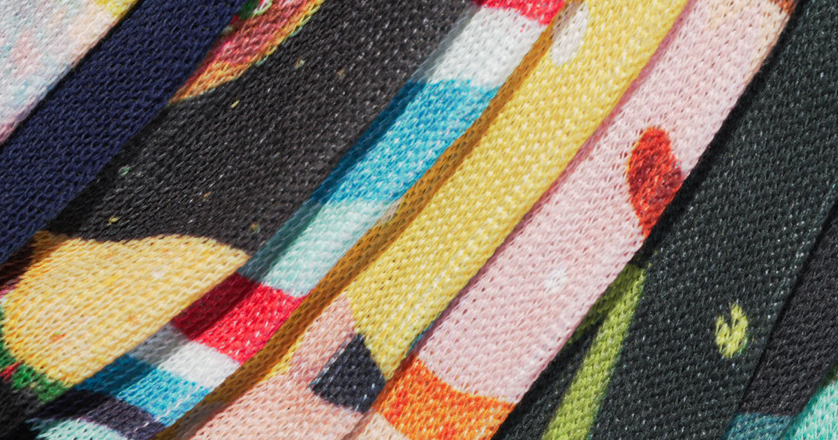 Fabric Matters: What Makes Compression Socks and EasyStretch™ Comfortable? Fabric Matters: What Makes Compression Socks and EasyStretch™ Comfortable?