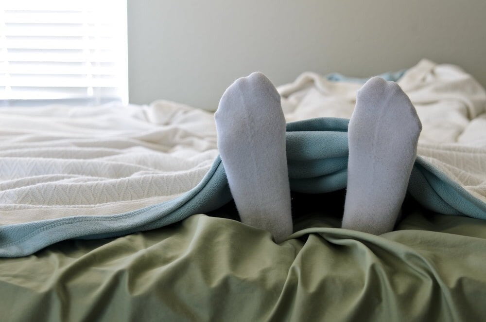 Can You Sleep in Compression Socks? Viasox