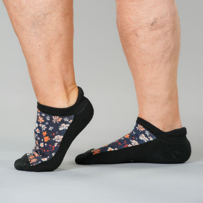 Fall Daisies Ankle Socks