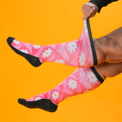 Viasox Coral Daisy EasyStretch Socks alternate view
