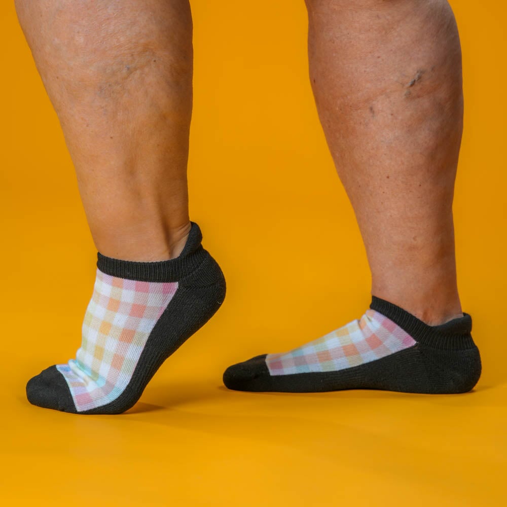 Viasox Pastel Plaid Ankle Socks stretched display