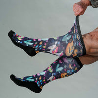 Viasox Llama Love EasyStretch Socks alternate view