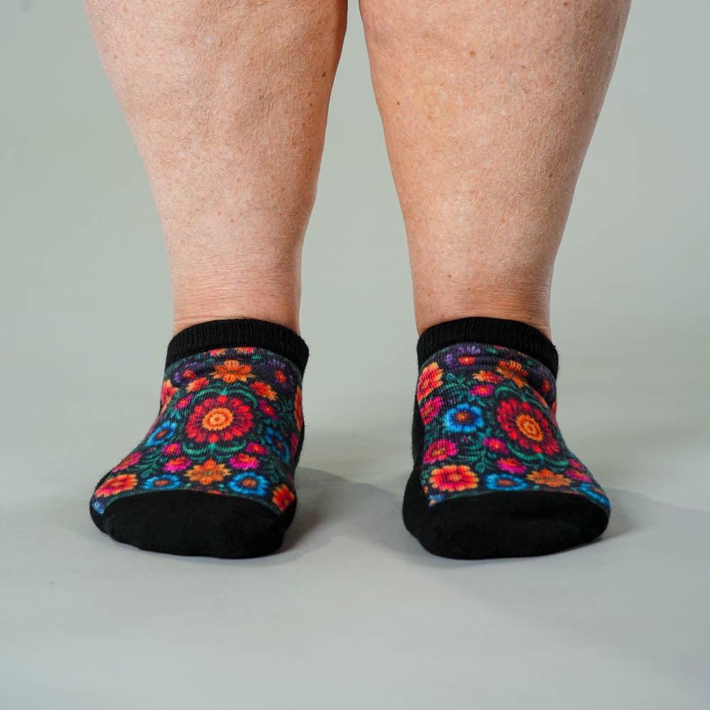 Viasox Cinco de Mayo Ankle Socks side view