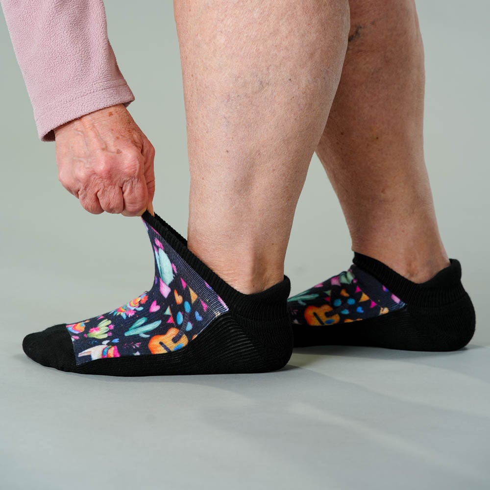 Viasox Llama Love Ankle Socks detail close-up