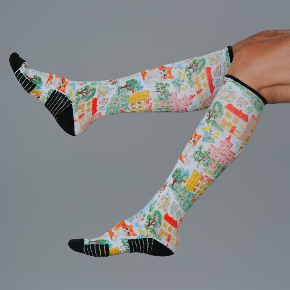 Kitty Kingdom Compression Socks – Viasox