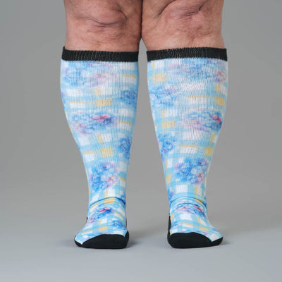 Picnic Flowers EasyStretch™ Socks