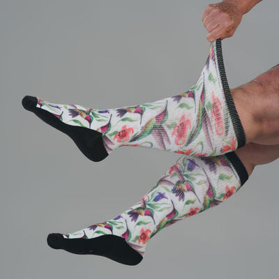 Humming Along EasyStretch™ Socks