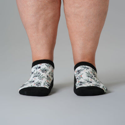 Olive Garden Ankle Socks