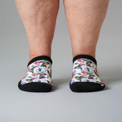 Humming Along Ankle Socks