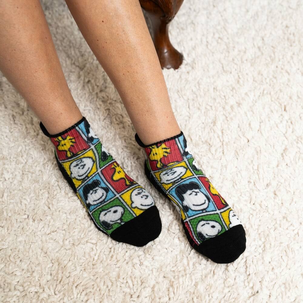 The Gang Ankle Compression Socks Snoopy Pattern From Viasox