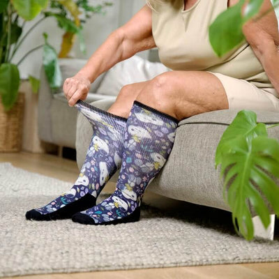 Viasox Flower Friends EasyStretch™ Socks alternate view
