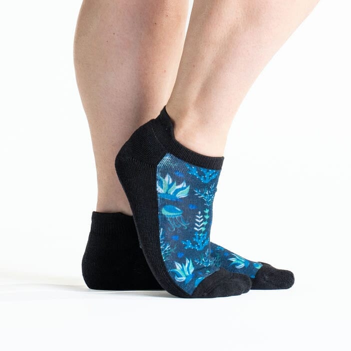 Non-binding ankle ocean themed socks