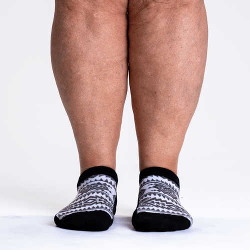 Monochrome Diabetic Ankle Socks