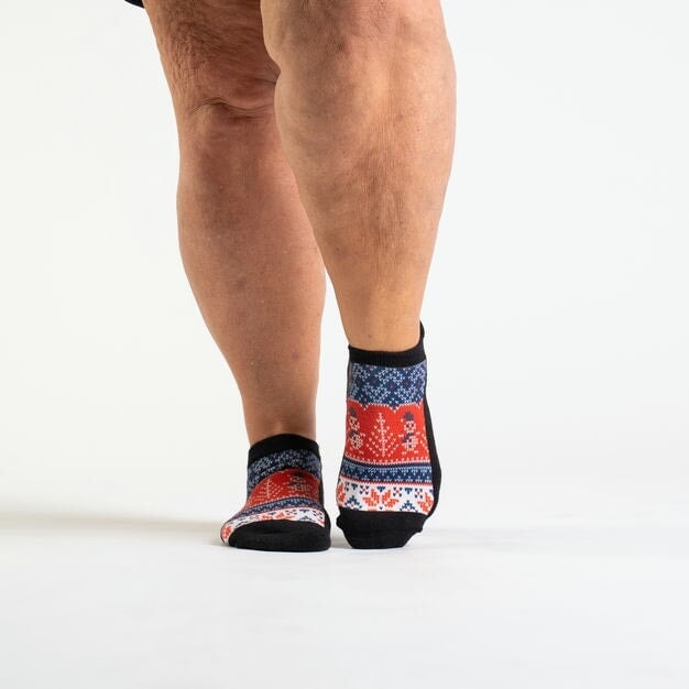A person wearing diabetic holiday ankle socks