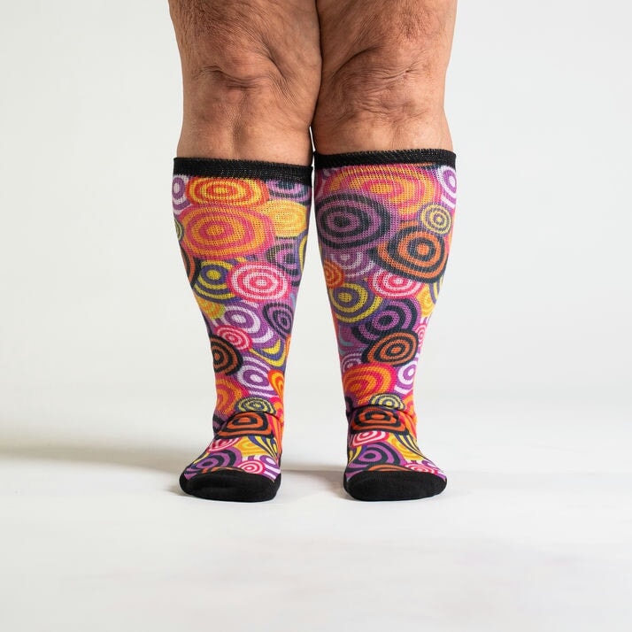 Knee-high concentric non-binding-socks